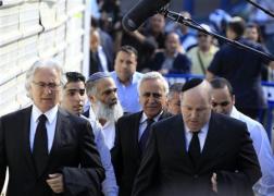 Бивш израелски президент осъден на 7 години затвор за изнасилване