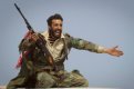 НАТО пое операциите в Либия, но не иска да въоръжава бунтовниците