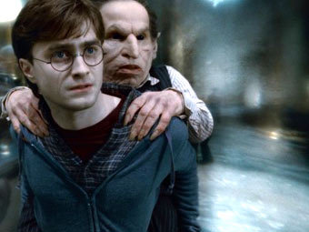 Последният “Хари Потър“ стана трети по приходи в света на киното