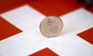 Швейцарският франк и "Алиса в Страната на чудесата"