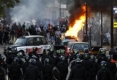 Уличните боеве във Великобритания взеха пета жертва
