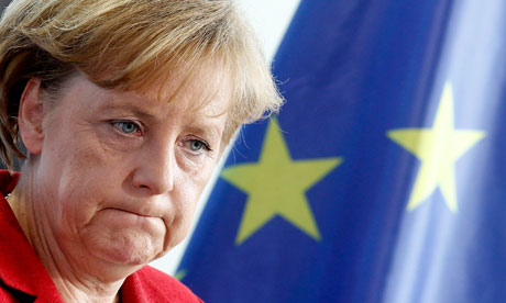 Меркел отхвърли идеята за референдум по политиката на ЕС за дълговата криза