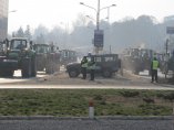 Фермери влизат със 170 трактори в София да искат министерски оставки