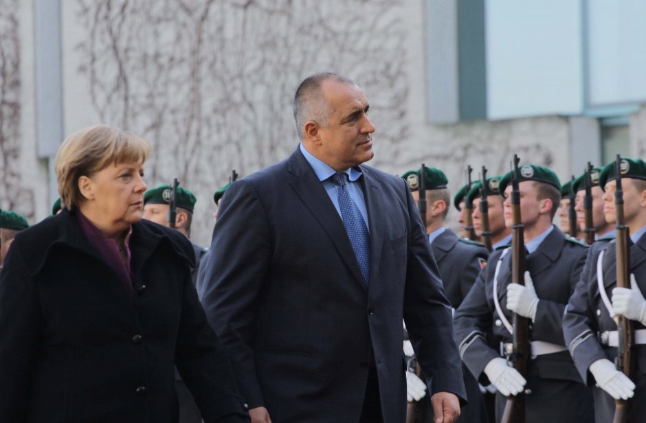 Меркел получи неочаквана помощ от България