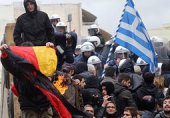 Критичен момент в драмата с гръцкия дълг, синдикатите стачкуват