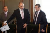 Депутатите не изясниха нищо за случая "Мирослава", освен че няма доказателства