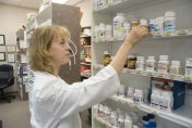 Здравният министър бездействал за скъпите лекарствата от месеци