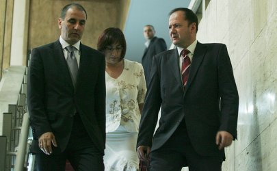 Цветан Цветанов и Михаил Миков при предаването на властта в МВР през юли 2009 г. Снимка БГНЕС