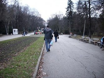 При третия опит безплатната концесия за Западния парк в София мина
