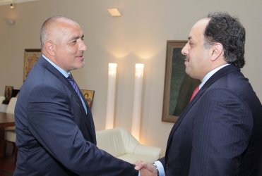 Премиерът Бойко Борисов с държавния министър на външните работи на Катар д-р Халед Ал-Атия