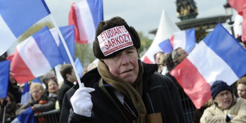 Митинг в Париж в подкрепа на Никола Саркози