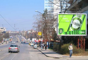 Грозданова взе лек превес над Гергов за билбордовете в София