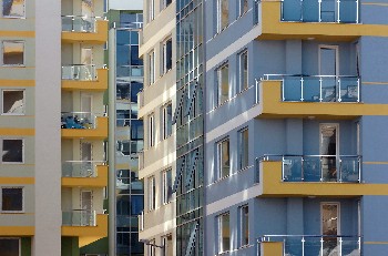 Запазва се броят на новопостроените блокове, но с 25% по-малко апартаменти