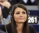Дъщерята на Бъсеску критикува Холандия в Европейския парламент