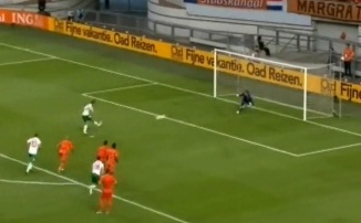 България изненадващо победи Холандия с 2:1 в приятелски мач
