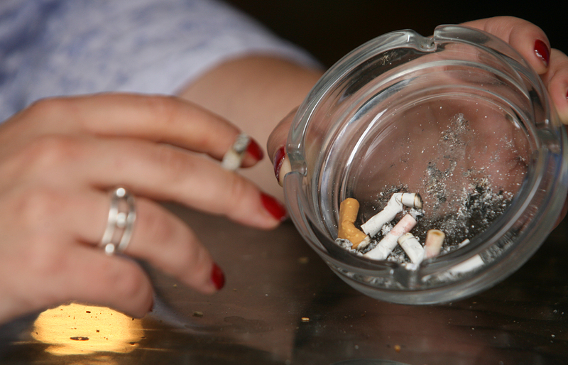 С 2-3% намалял броят на пушачите в България за една година
