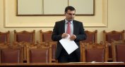 Парламентът одобри новия заем за плащане на дълга на Милен Велчев