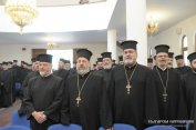 Свещениците от епархията на дядо Николай нападнаха БНТ, че хулела църквата