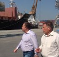 Кораби, камиони, кантари и складове се проверяват за скрит износ на зърно
