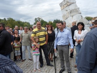 Премиерът Борисов и икономическият министър Делян Добрев в Кърджали, БГНЕС