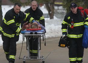 Двама души за загинали при стрелба в Минеаполис