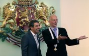 Президентът на "Америка за България" удостоен с орден "Мадарски конник"