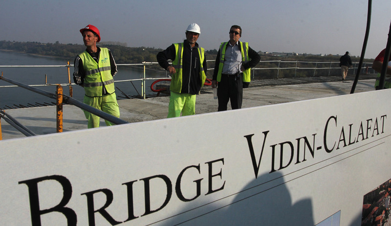 Във Видин и Калафат вече може да си ходят на гости по Дунав мост ІІ