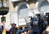 Обща стачка в Гърция, сблъсъци между демонстранти и полиция в Атина