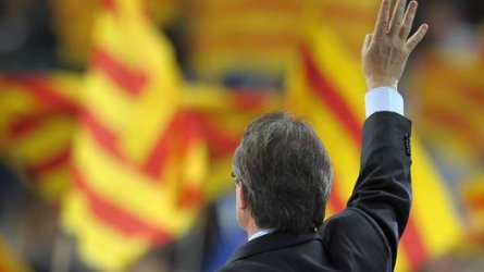 Премиерът Артур Мас насрочи извънредните избори с идея за отделяне от Испания