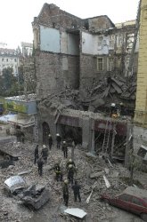 Двама са обвинени за срутената сграда на улица "Алабин"