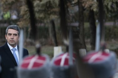 Президентът Росен Плевнелиев на Богоявленския водосвет на бойните знамена. Сн. БГНЕС