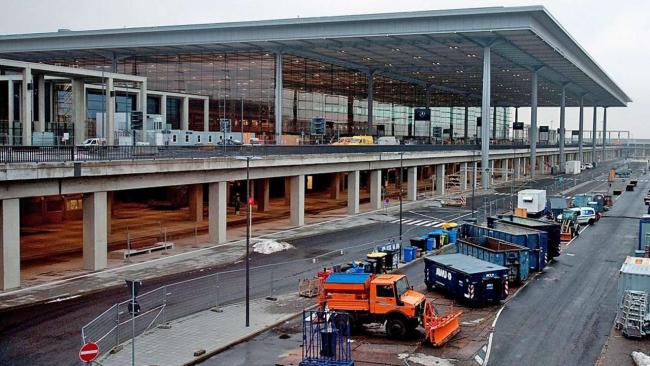 Незавършеното ново летище в Берлин