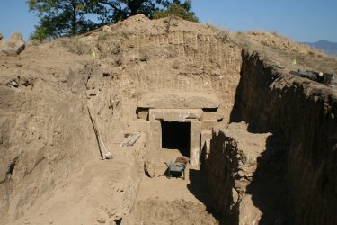 Една от проучваните гробници в Долината на тракийските царе, сн. БГНЕС