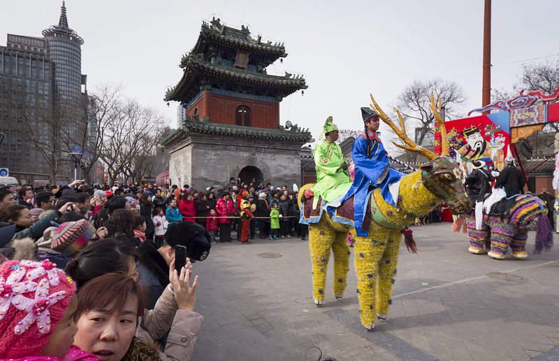 Китай посрещна Лунната нова година. Сн. ЕРА/БГНЕС