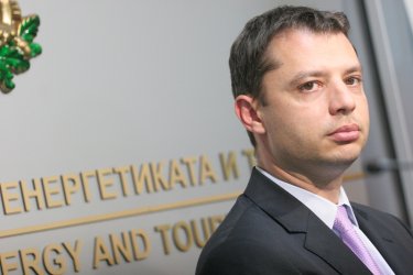 Държавата заплаши ЧЕЗ с отнемане на лиценза й