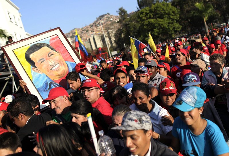 Два милиона привърженици на Чавес се простиха с идола си, сн. ЕПА/БГНЕС