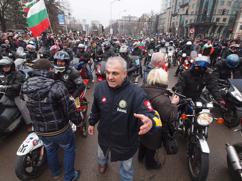 Рокери поведоха протестното шествие във Варна. Сн. БГНЕС