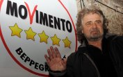Комикът Бепе Грило печели все повече подкрепа в предизборна Италия