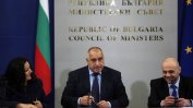 Борисов няма да подава оставка, ще вдига доходите