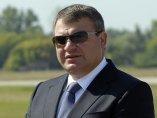 Разследват бивш руски министър на отбраната за корупция