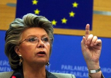 Вивиан Рединг: Присъединяването на България към ЕС бе чисто политическо
