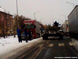 Унгария пусна танковете в помощ на закъсали в снежния капан