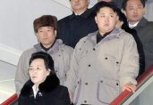 Докато Ким Чен-ун се перчи, леля му и чичо му държат юздите на властта
