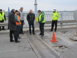 Дунав мост вече е отворен за тирове при специален режим
