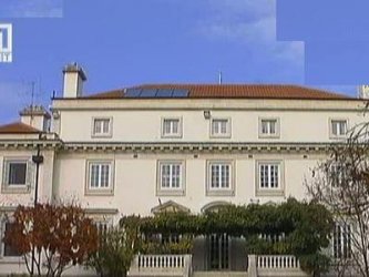 Резиденцията на британския посланик в София