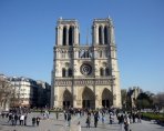 Полицията засилва присъствието си край туристическите обекти в Париж