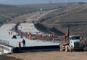 Румъния разтрогва договор с американска компания за строителство на магистрала