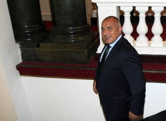 Бойко Борисов призова Орешарски да прояви доблест, сн. БГНЕС