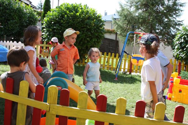 За Деня на детето - игри и забавления в паркове, градини, читалища в София