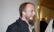 Основател на "Пайрът бей" бе осъден на 2 години затвор в Швеция